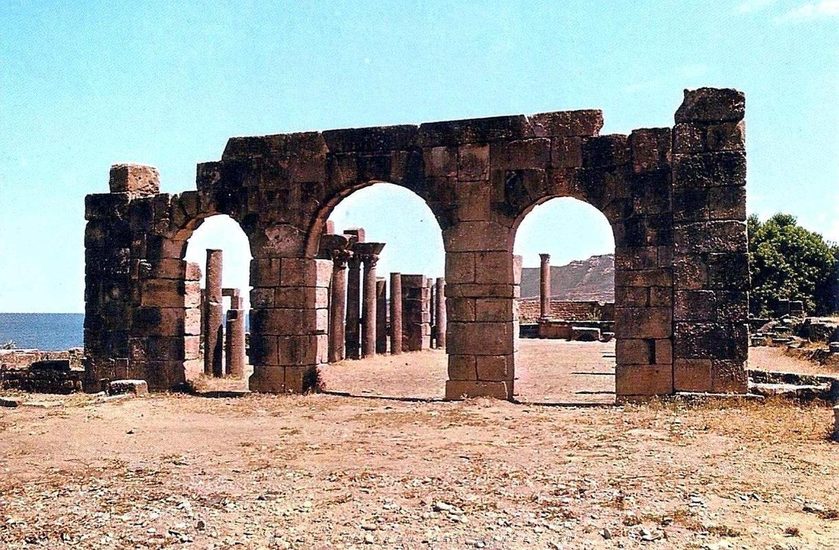 ALGERIE-RUINES ROMAINES DE TIGZIRT (25).jpg